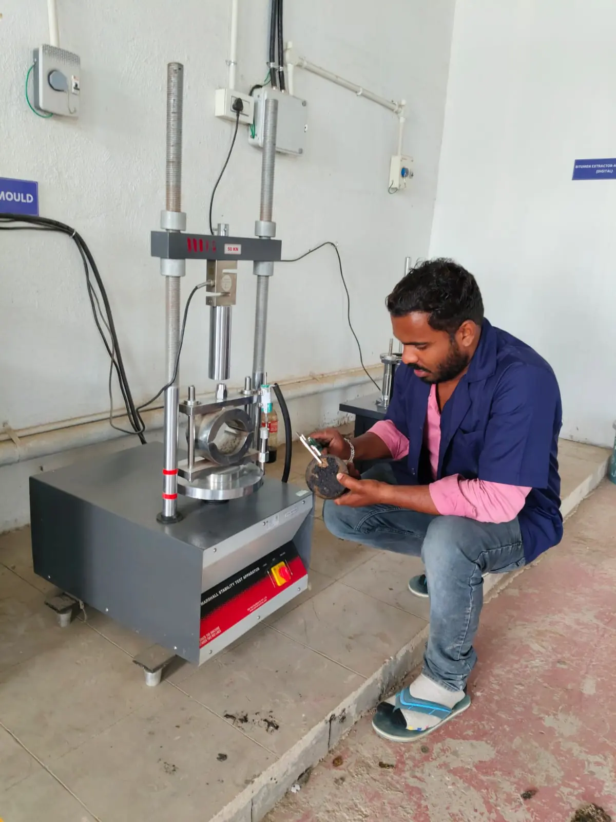 Spectrophotometer chemical analysis for water quality in concrete mixes